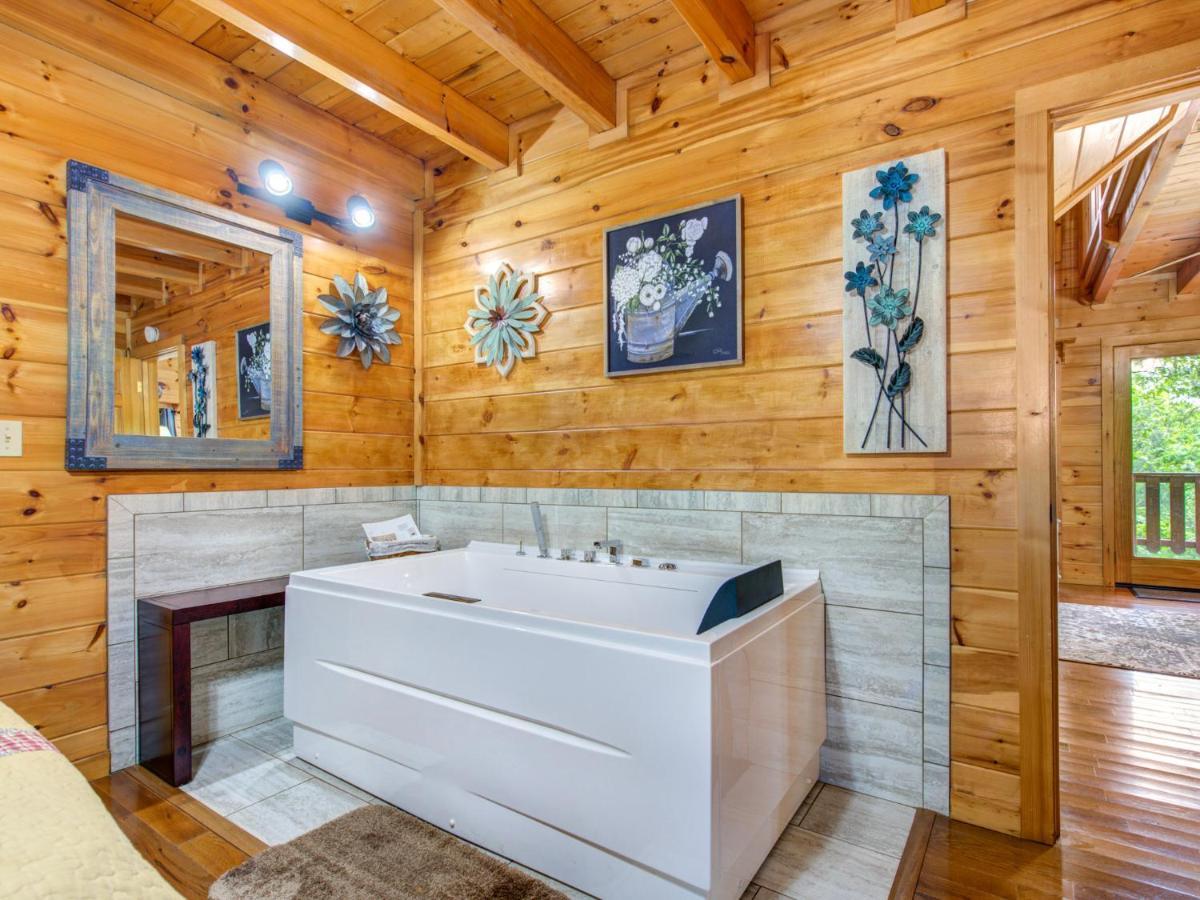 Macys Hideaway Vila Sevierville Exterior foto