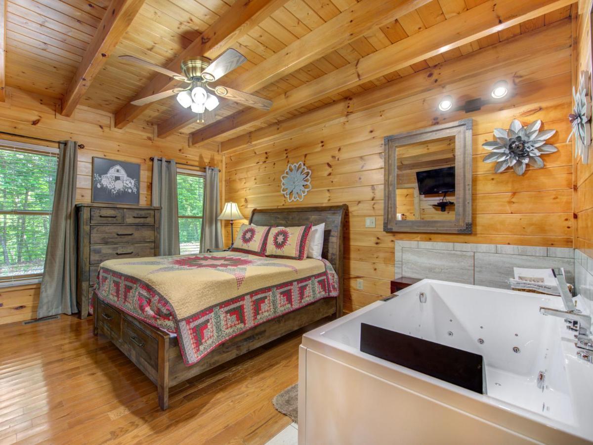 Macys Hideaway Vila Sevierville Exterior foto